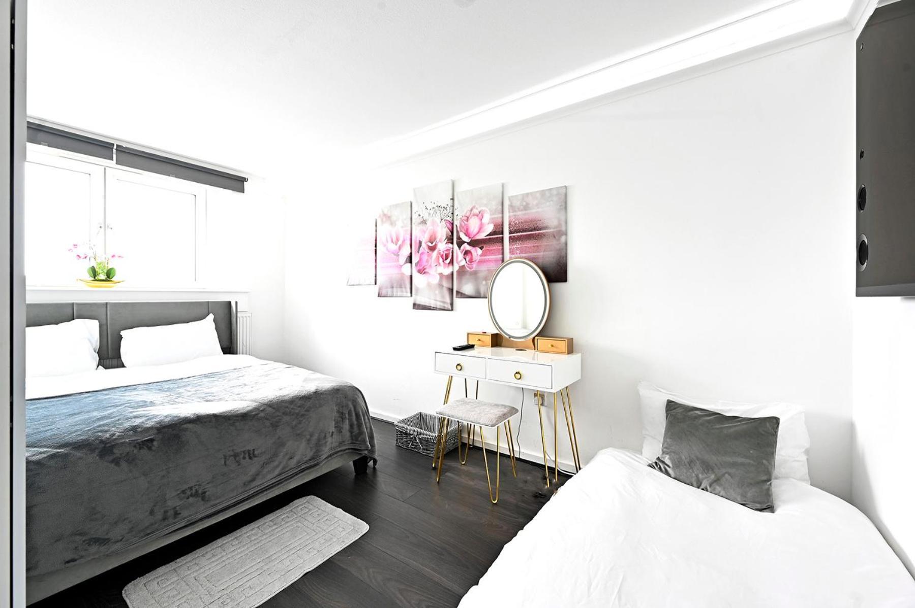 Southside Property Apartment ลอนดอน ภายนอก รูปภาพ